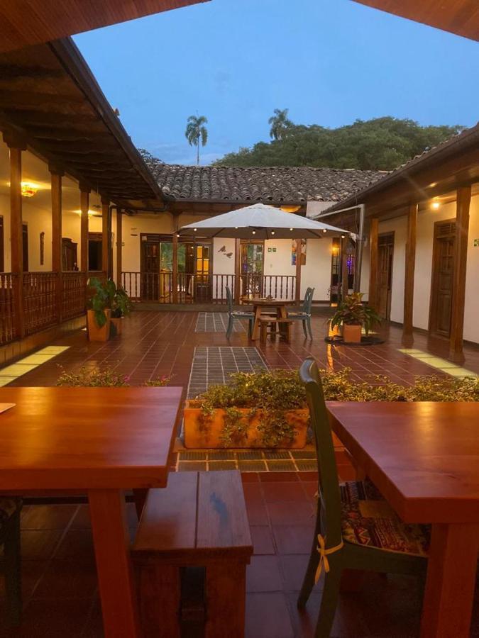 Hotel Colonial Andino - Parque Principal De ピタリト エクステリア 写真