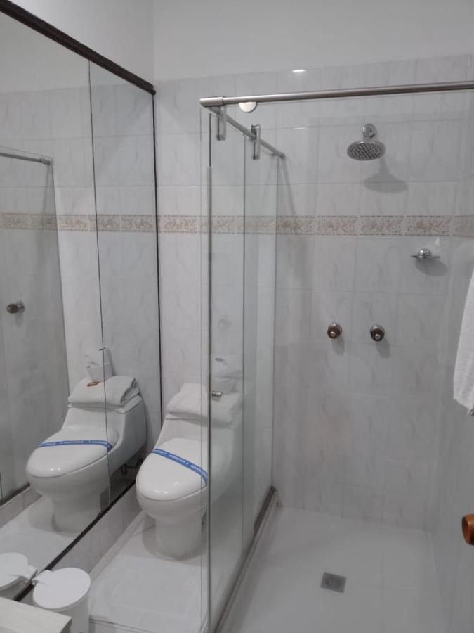 Hotel Colonial Andino - Parque Principal De ピタリト エクステリア 写真